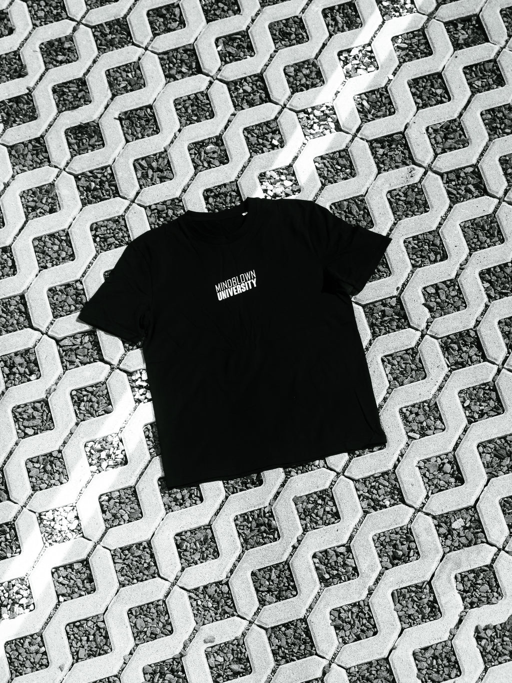 Shirt: Black Hole - nurcool