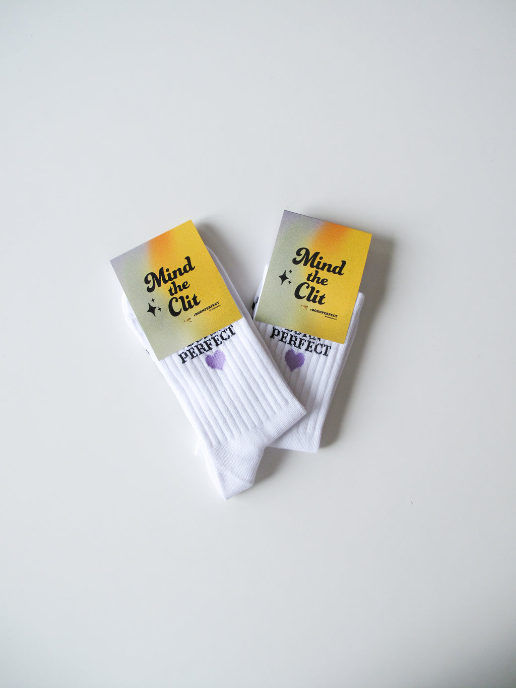 Socken: Mind The Clit x Born Perfect